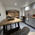 Privatif Apartamento *